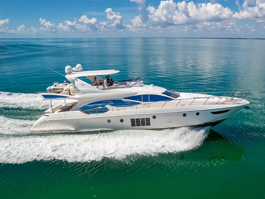Azimut 70′ Yacht Rental in Miami in Miami