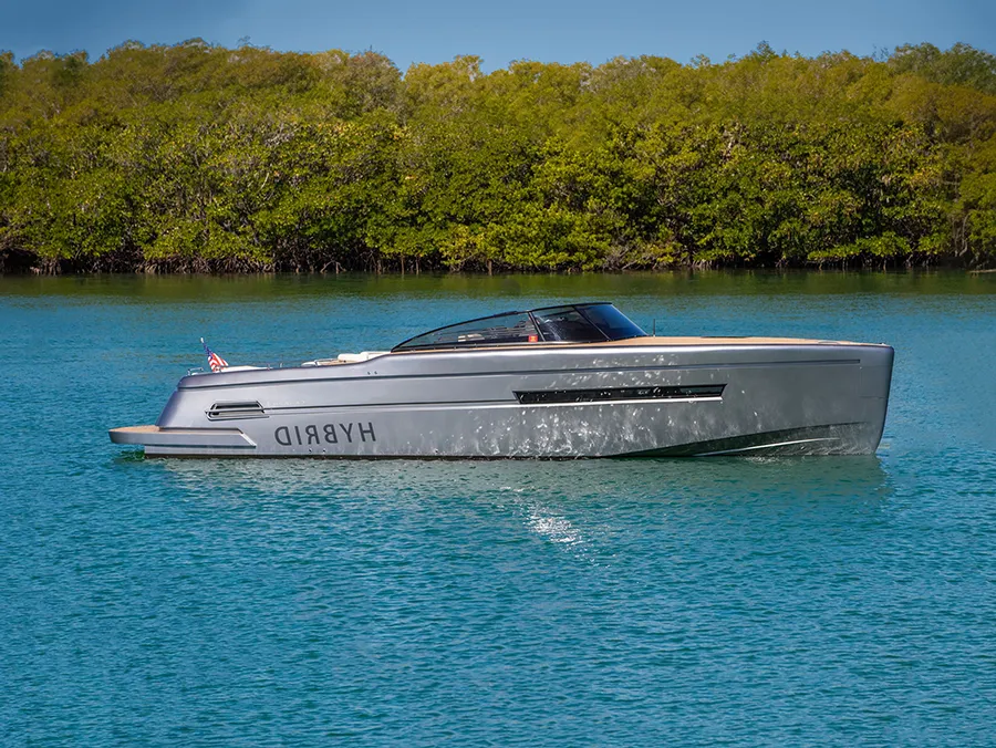 Canard 36′ Boat Rental in Miami in Miami