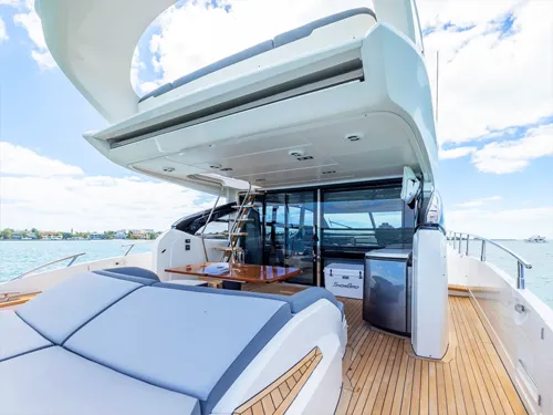 Princess 74′ aft deck